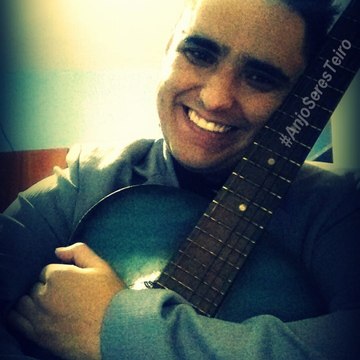 Anjo Seresteiro