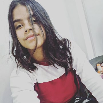 Lesly Colls