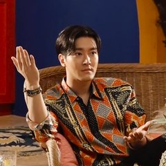 펄사farah블루