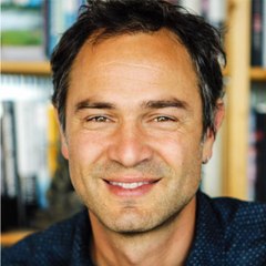Daniele Ganser