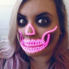 LillaKrigerReacts