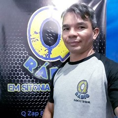 Q RÁDIO