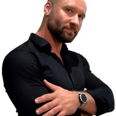 Rafał Szrajnert UniqueSEO