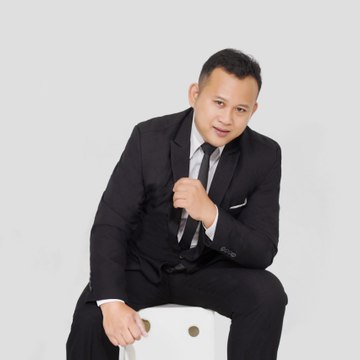 Hùng  Kimpc