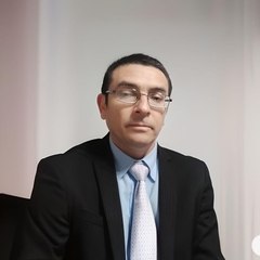 C. Estudios Cristianos. Pedro Acosta Ríos