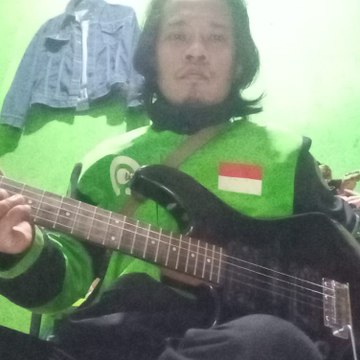 Bent Noob Guitar
