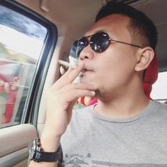 Gitaris Fingerstyle