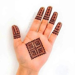 Arooj mehndi art