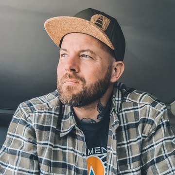 kris  william
