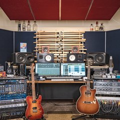 TAHAStudio