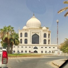 عبداحمید ملک