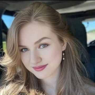 Leonor_aura
