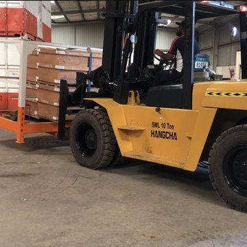 Forklifts Rental AD