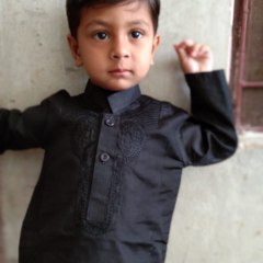 Naeem Khan driving