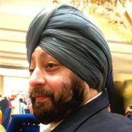 Mr. Rupinder Khurana Founder of Golden EbuyZ Group