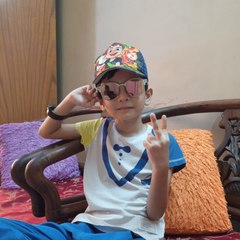 Aaliyan cute gamer