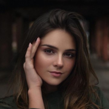 Alya Smith