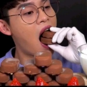 HUYE EATS