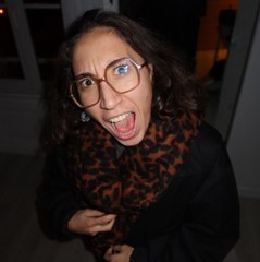 Yasmine Atek