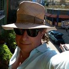 Gary Lucas