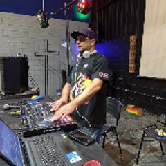 DJ Roger Groove