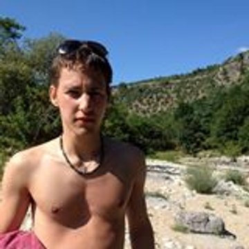 Nicolas111007