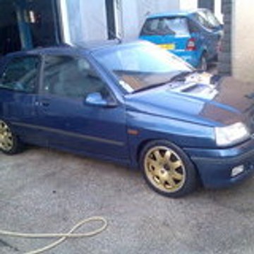 renault-clio-16s