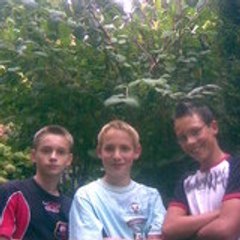 SoMboyZ