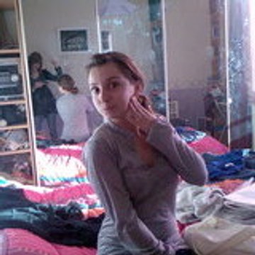 julie-x33