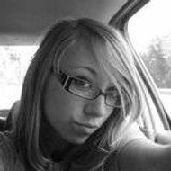 Jenny , Jen pour les intimes (a)