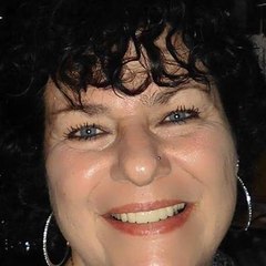 Agnès SANTOLINO (Sacem n° 1468502)