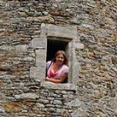 Evelyne Pierard