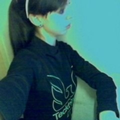 Amélie T£cKtOnik