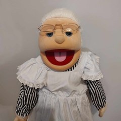 2 Minutes with Granny
