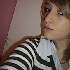 lauraaa38