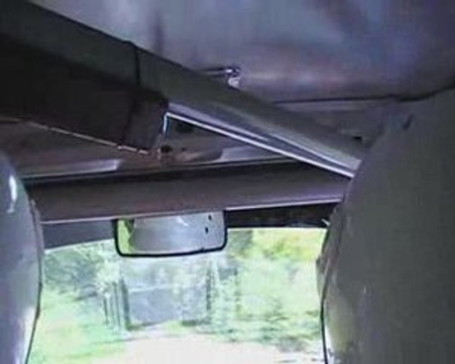 Robbi/Barauto, Côte Roannaise 2009, ES1, Les gouttes d'Arcon