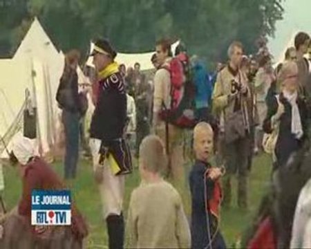 Reconstitution de scènes de la bataille de Waterloo. - Spect