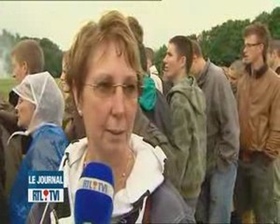 Reconstitution de scènes de la bataille de Waterloo. - Spect