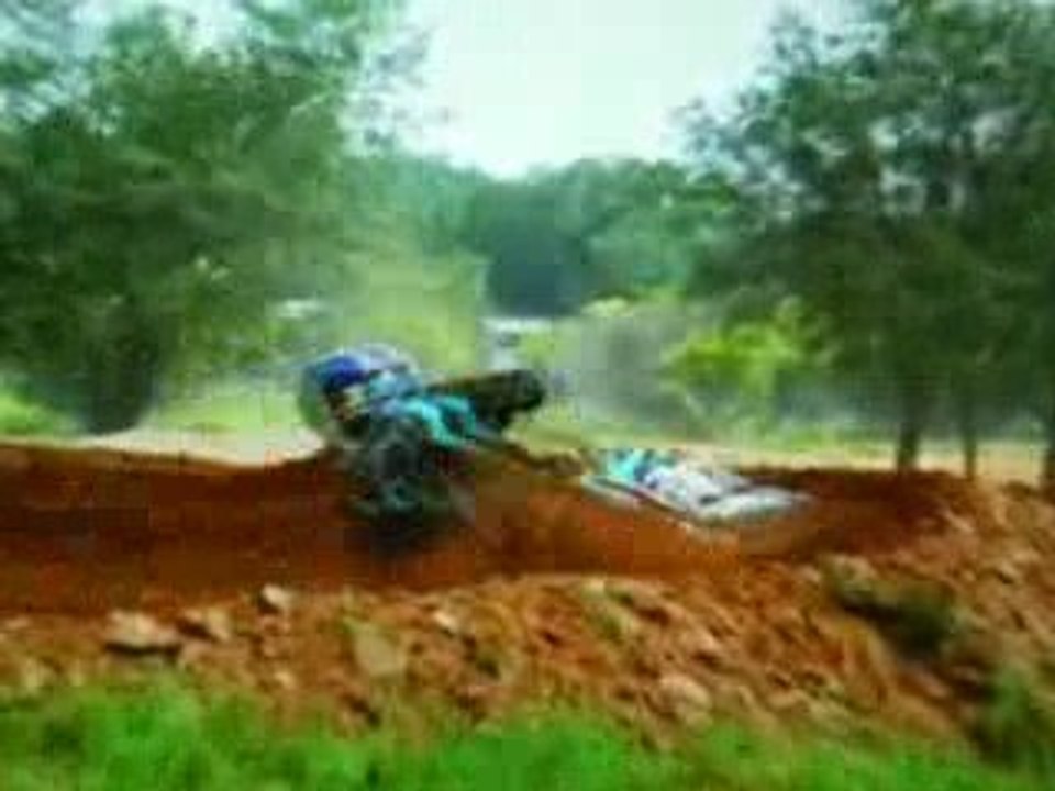 moto cross red bull
