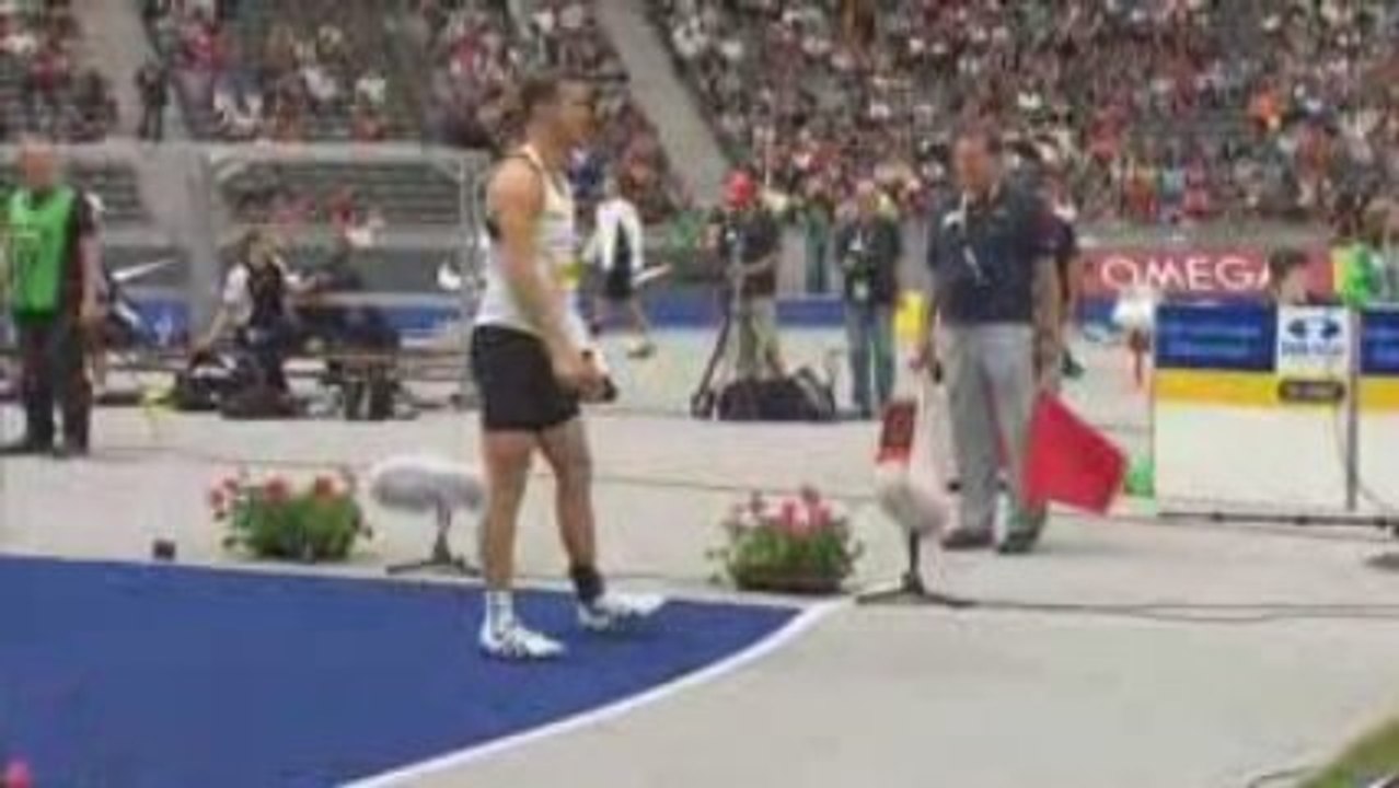 Athlé lancer javelot Tero Pitkamaki 86m53 2009