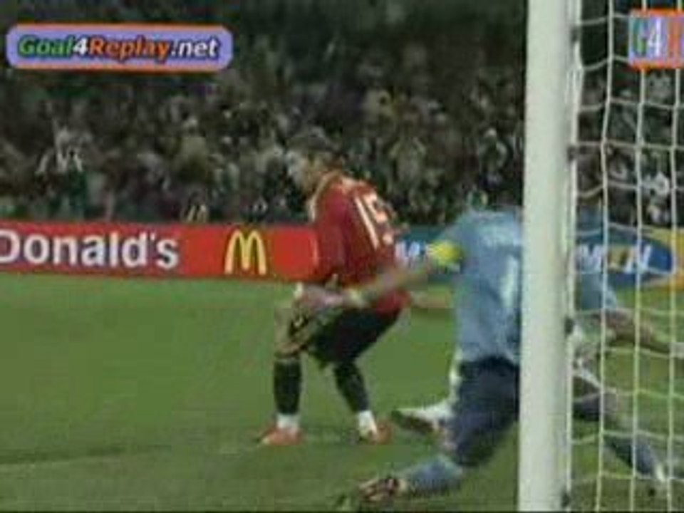 ESPAGNE 0-2 USA DEMPSEY