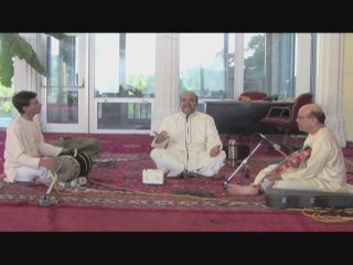 V.K. ARUN KUMAR sings Papanasam Sivan's  "Balakrishnan.."