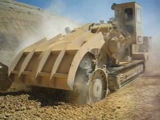 Rabotteuse minière dans un calcaire