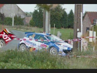 Tải video: Montage video-photos du rallye de ypres 2009