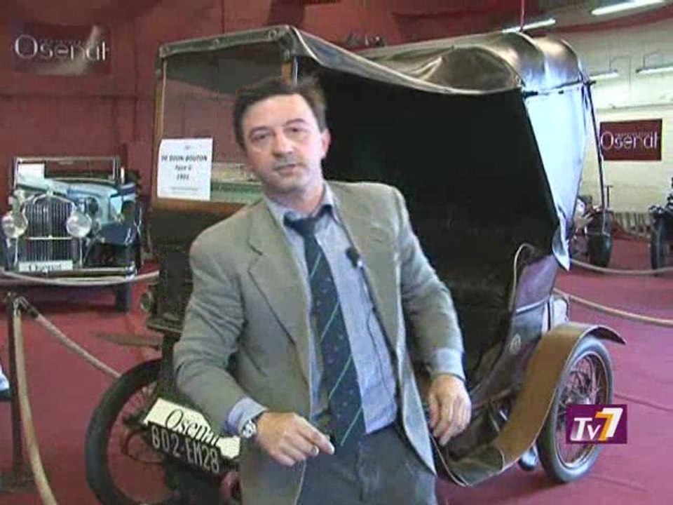 Vente aux enchères de véhicules anciens (Fontainebleau)