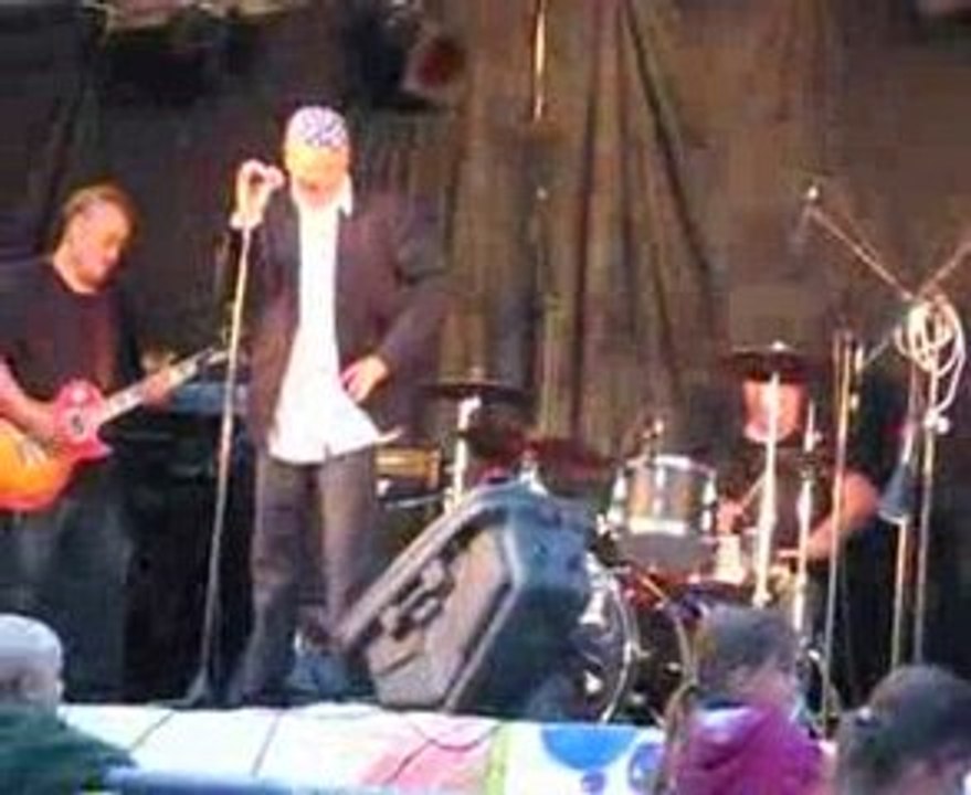 FETE DE LA MUSIQUE a BOUAYE   COCAINE