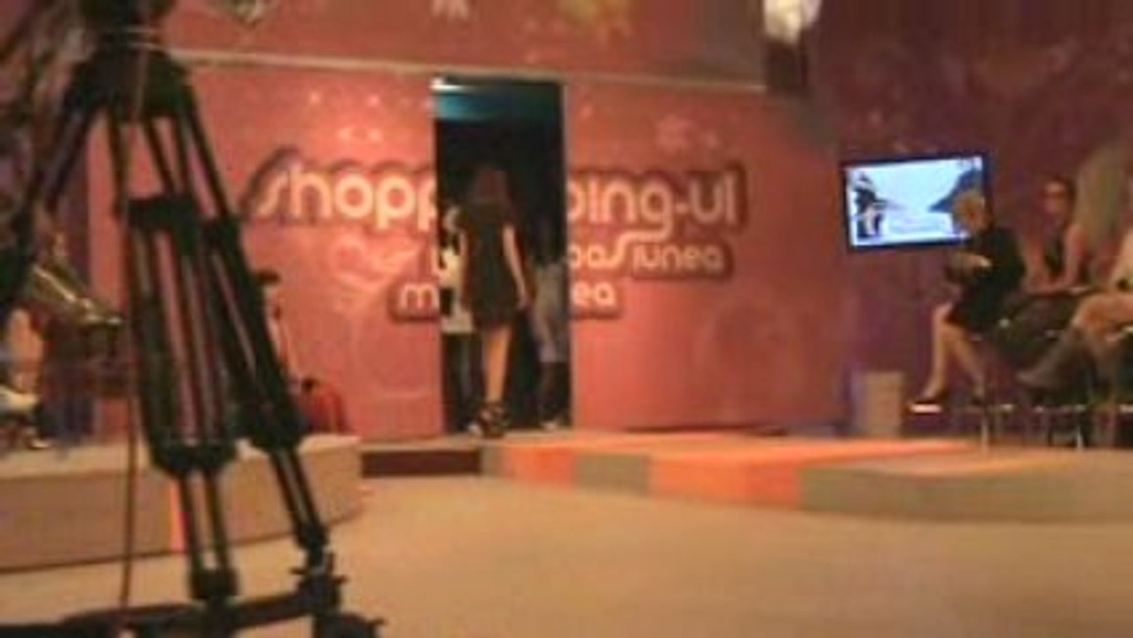 Shopingul Pasiunea mea  clip7 Agentia First Face Modes