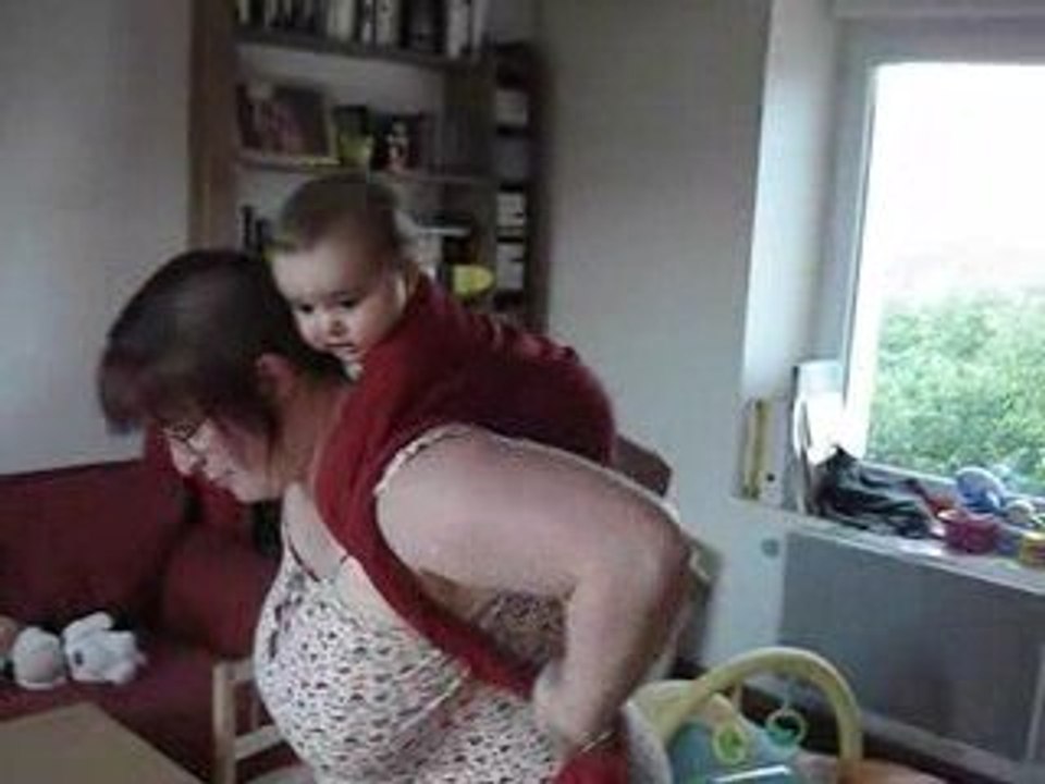 comment passer son bébé sur le dos