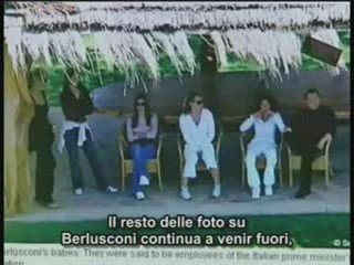 Tg Spagnolo - Foto Villa Certosa Censurate