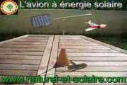 Avion monoplan à énergie solaire, mobile (jouet), decoration